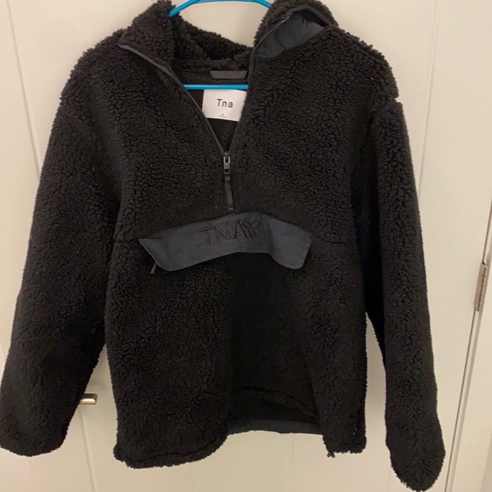 Aritzia TNA Black Teddy Quarter Zip Hoodie M